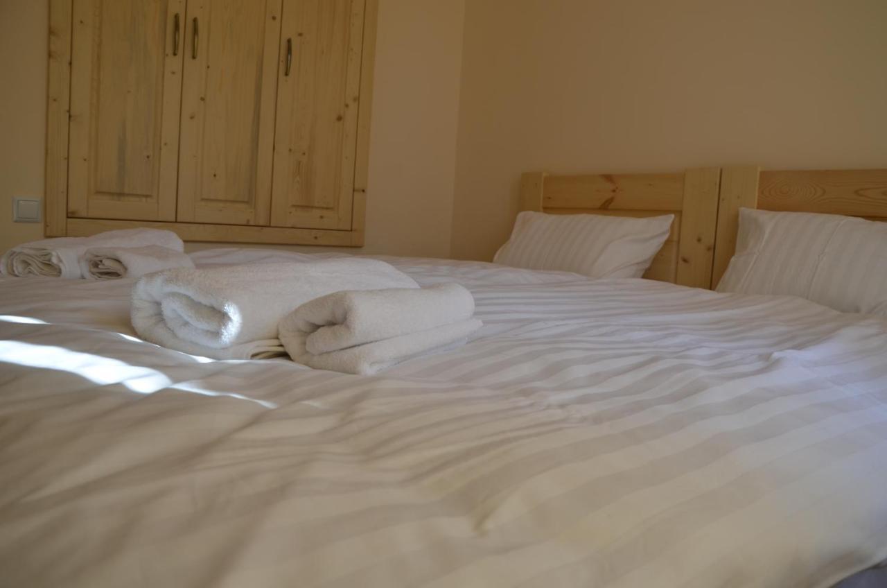Petit Dilijan Bed & Breakfast エクステリア 写真