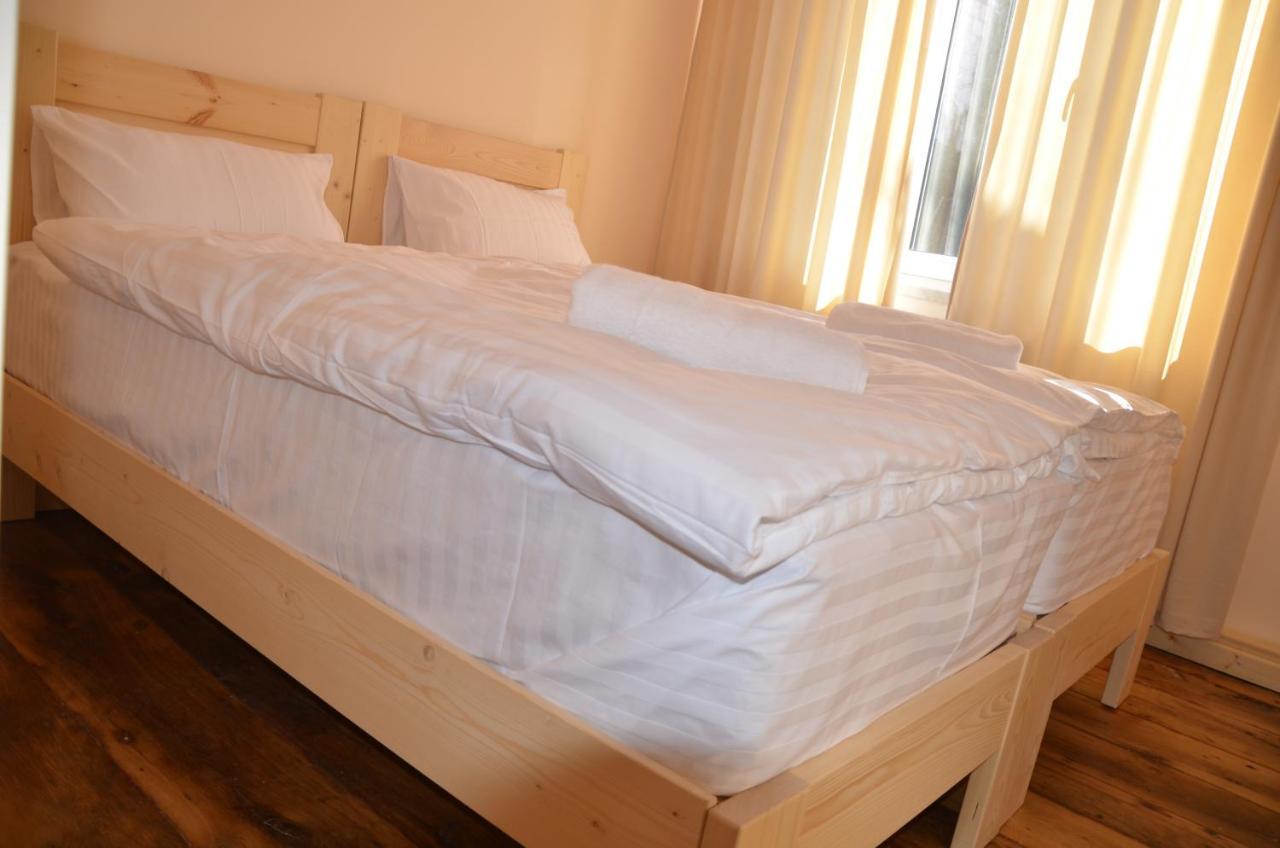 Petit Dilijan Bed & Breakfast エクステリア 写真