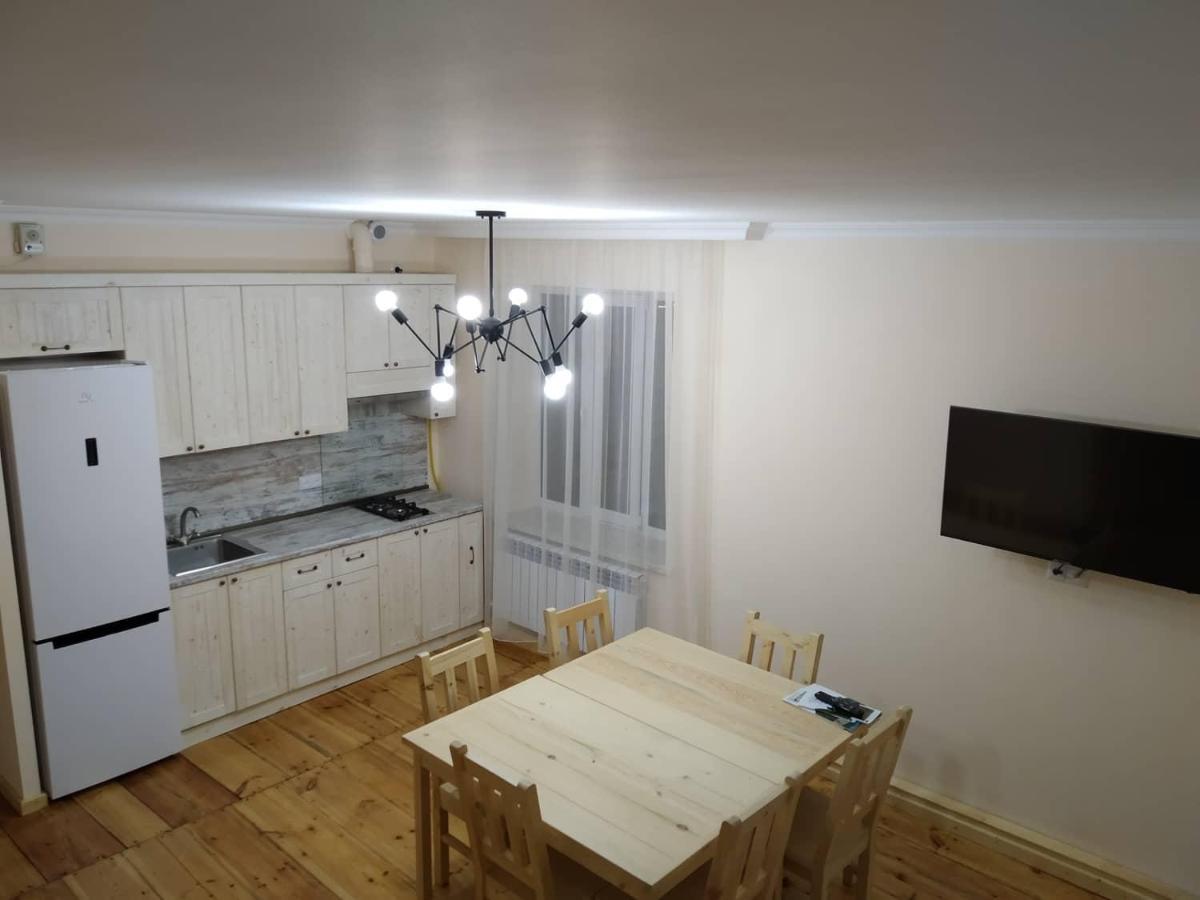Petit Dilijan Bed & Breakfast エクステリア 写真